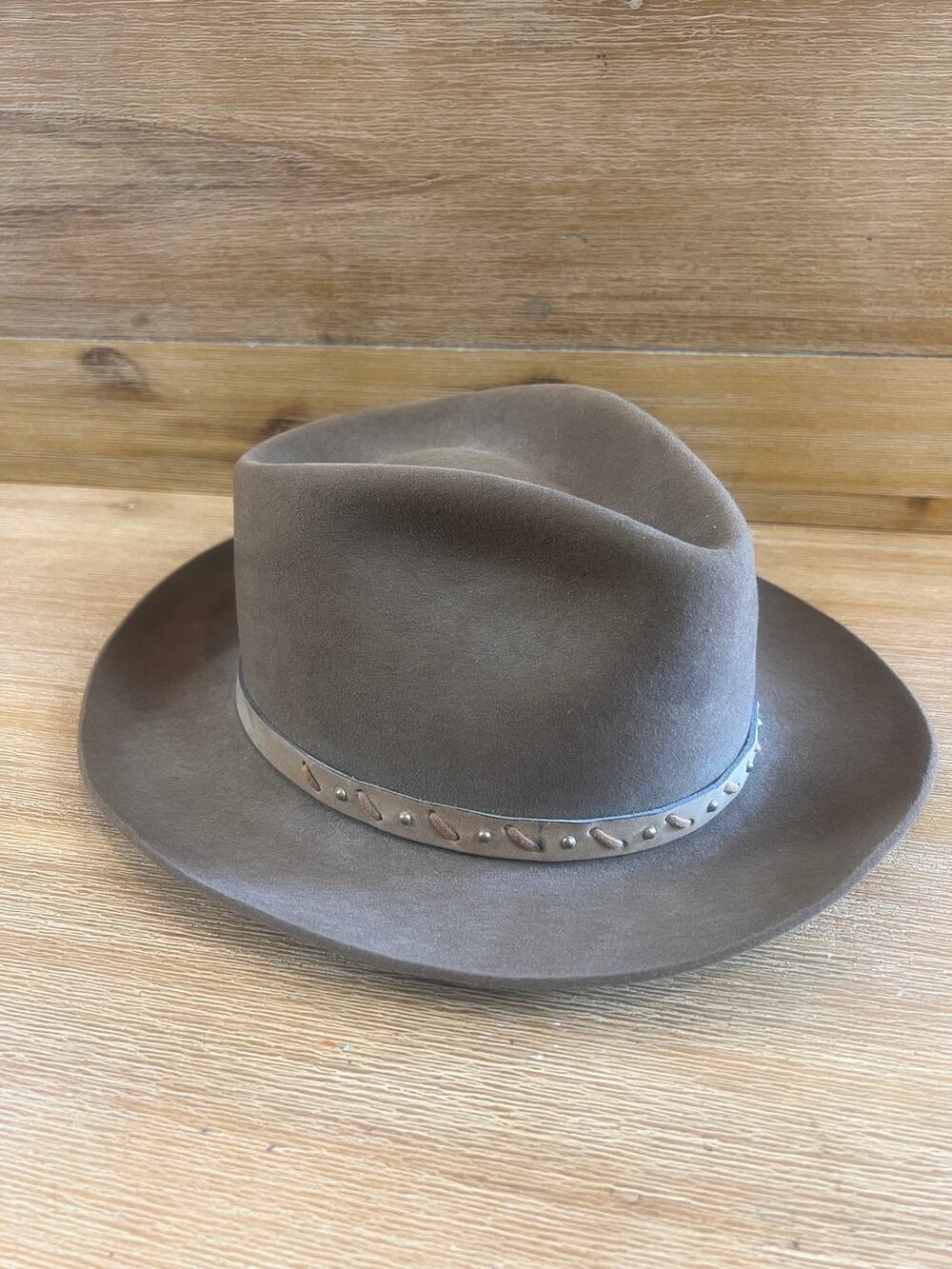 Vintage Stetson The Gun Club Cabelas Three Forks Fur Felt Hat 7 3/8 Royal USA